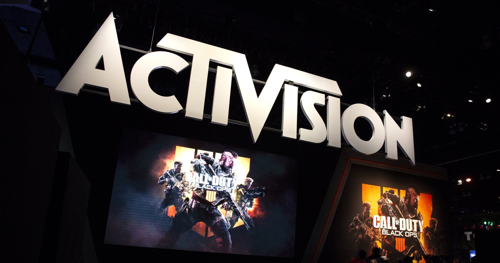 Activision Blizzard Lays Off 800 People Just After Announcing It Had A 'Record Year'