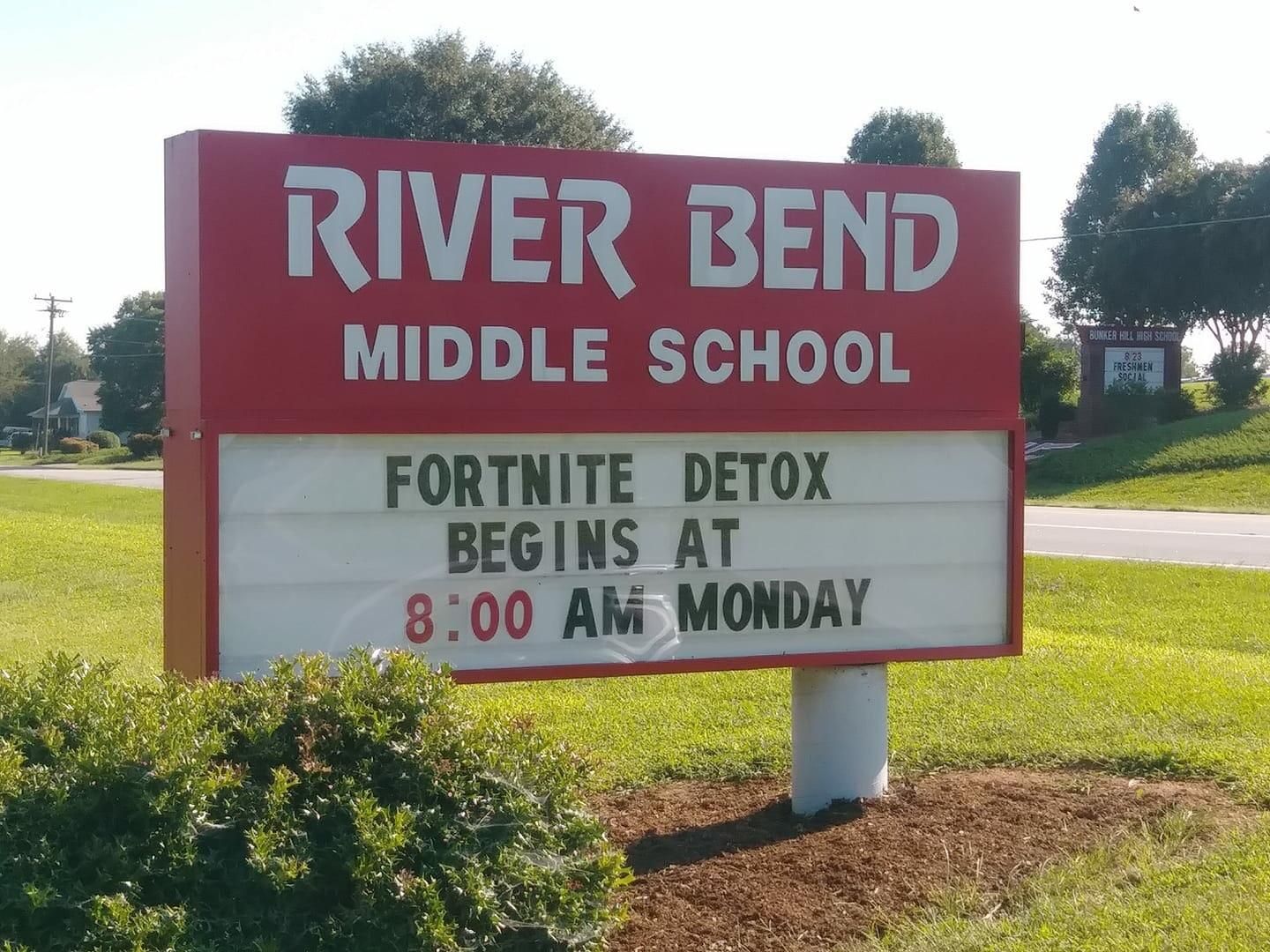 fornite school