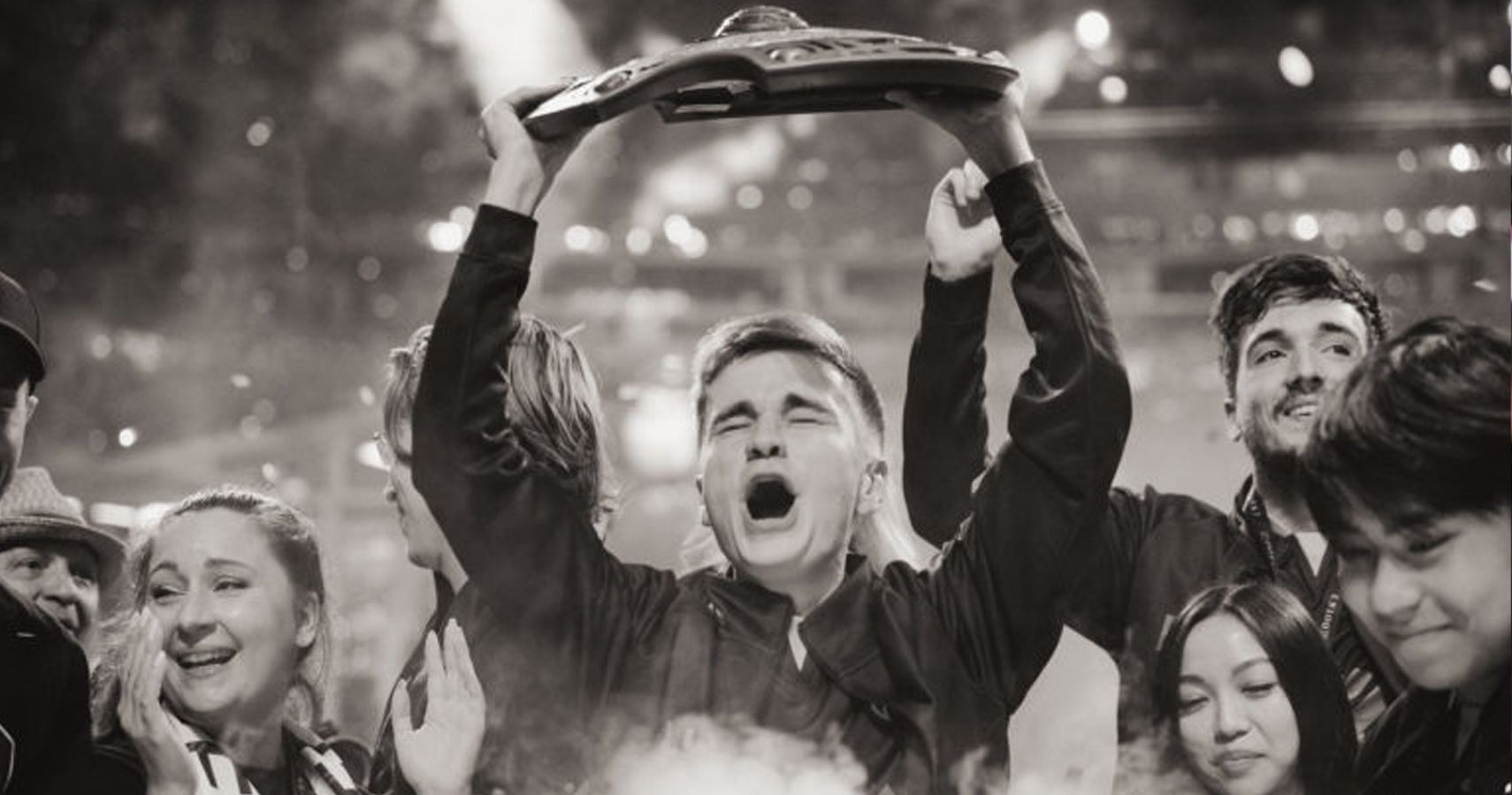 N0tail-Celebrates-OG-Dota-2-Win-at-TI9