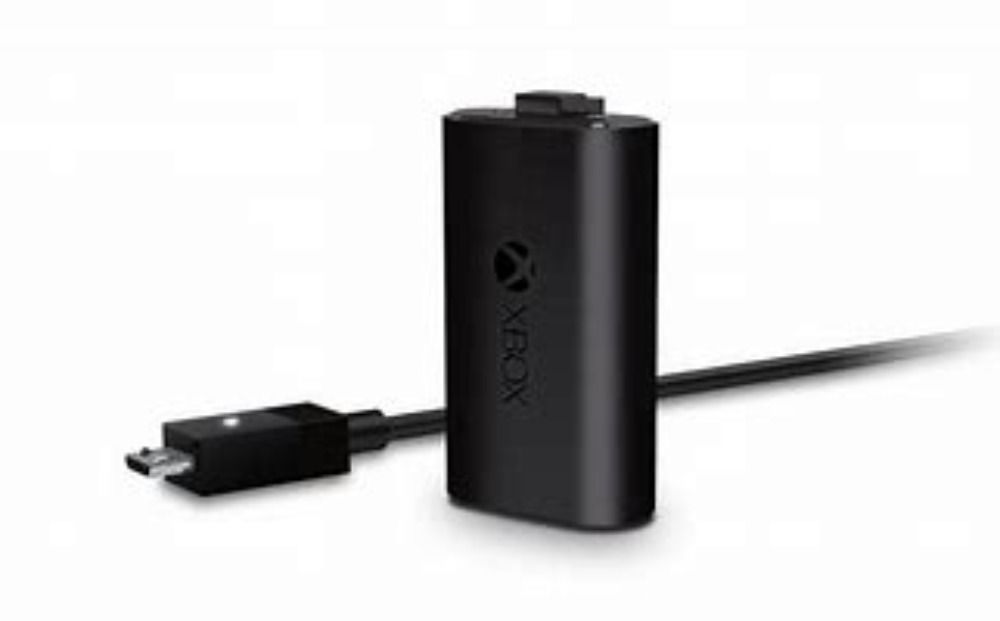 xbox play and charge kit (1)