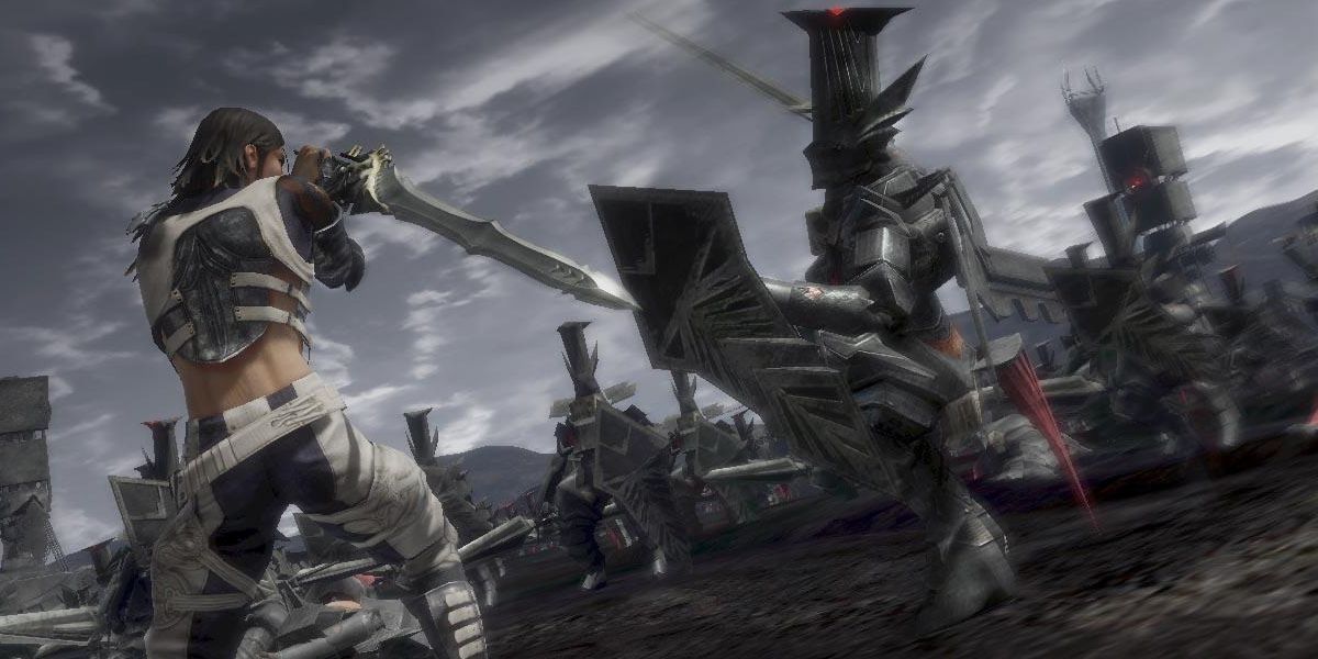 Kaim from Lost Odyssey fending off attacks from enemies