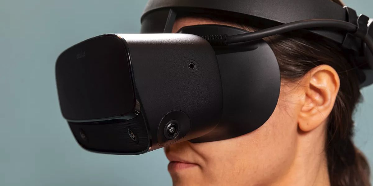 Person using Oculus Rift S headset