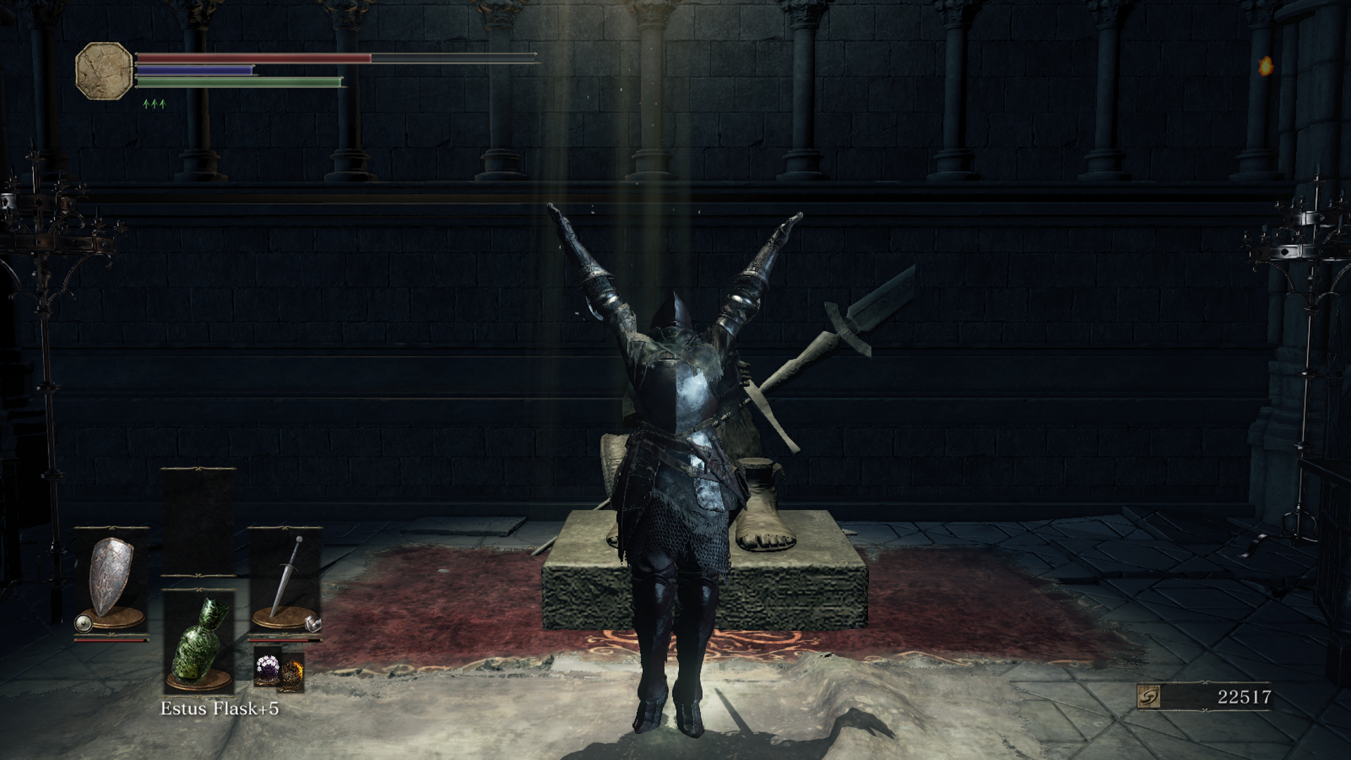 //darksouls3.wiki.fextralife.com/Warrior+of+Sunlight