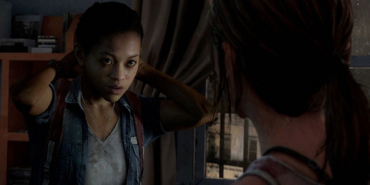 Last of us left behind Riley showing Ellie necklace fireflies