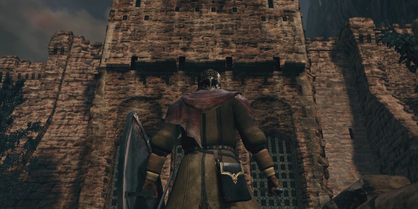 Dark Souls: Looking Up At Sen's Fortress, The Ultimate Place For Environmental Traps