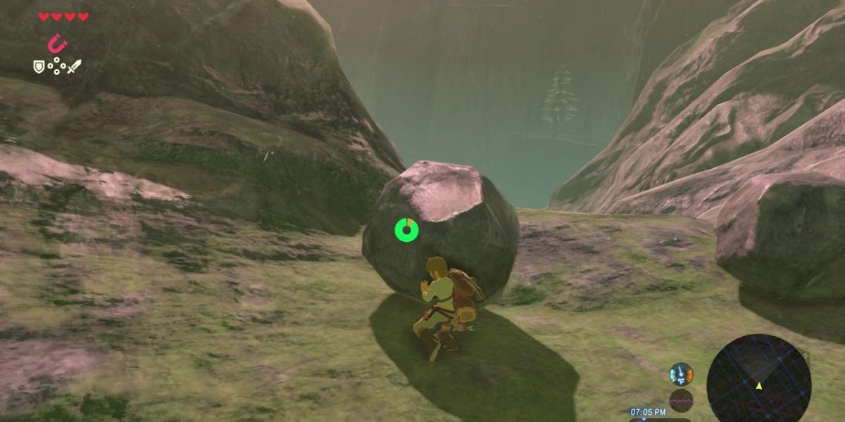 Link pushing a boulder in Breath of the Wild
