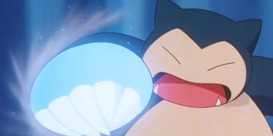 Snorlax punches a foe with increased strength in the Pokémon anime