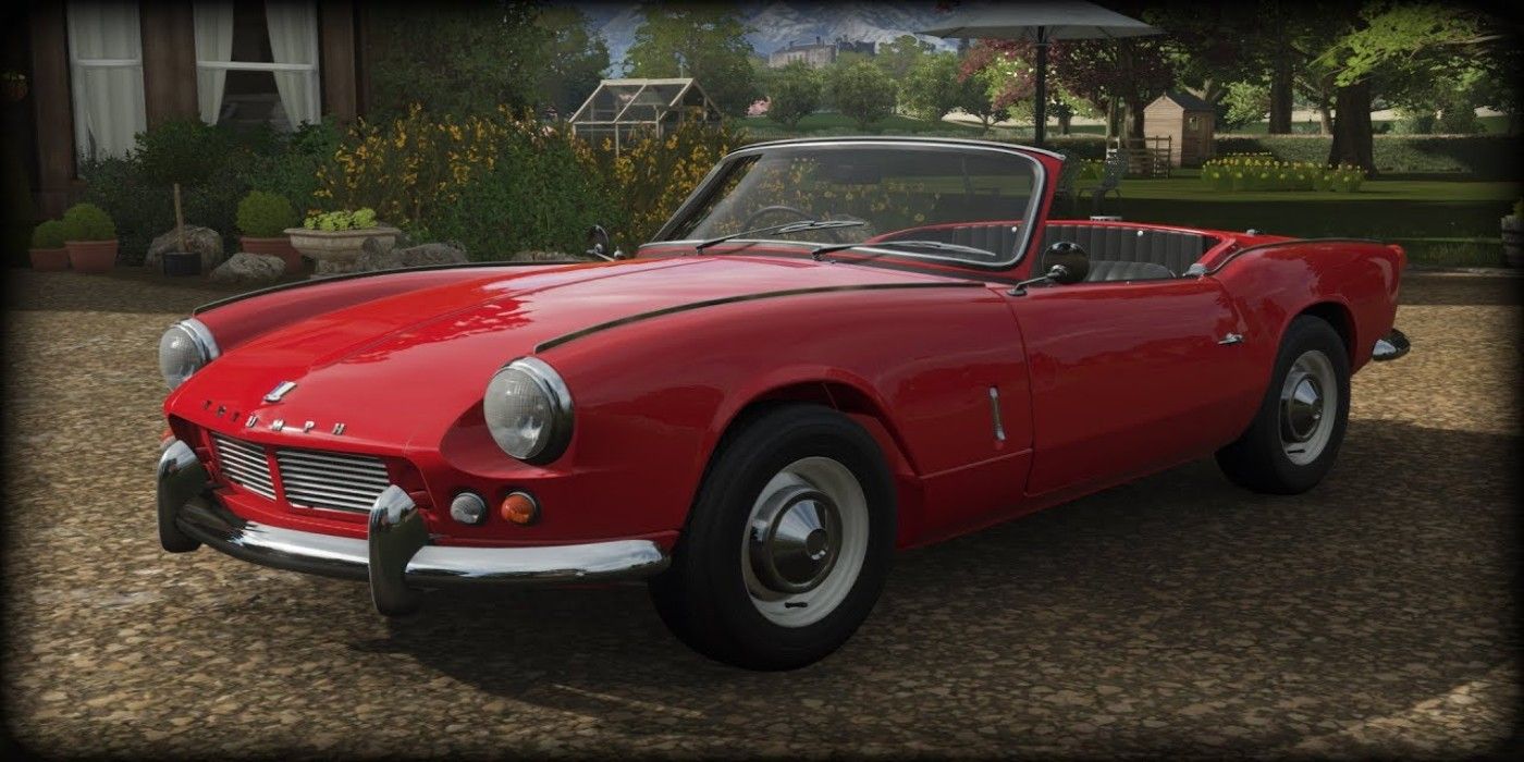 forza horizon 4 1962 Triumph Spitfire near mansion