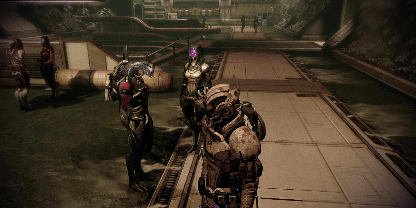 Shepard, with Tali and Legion, inside of the Migrant Fleet's flotilla