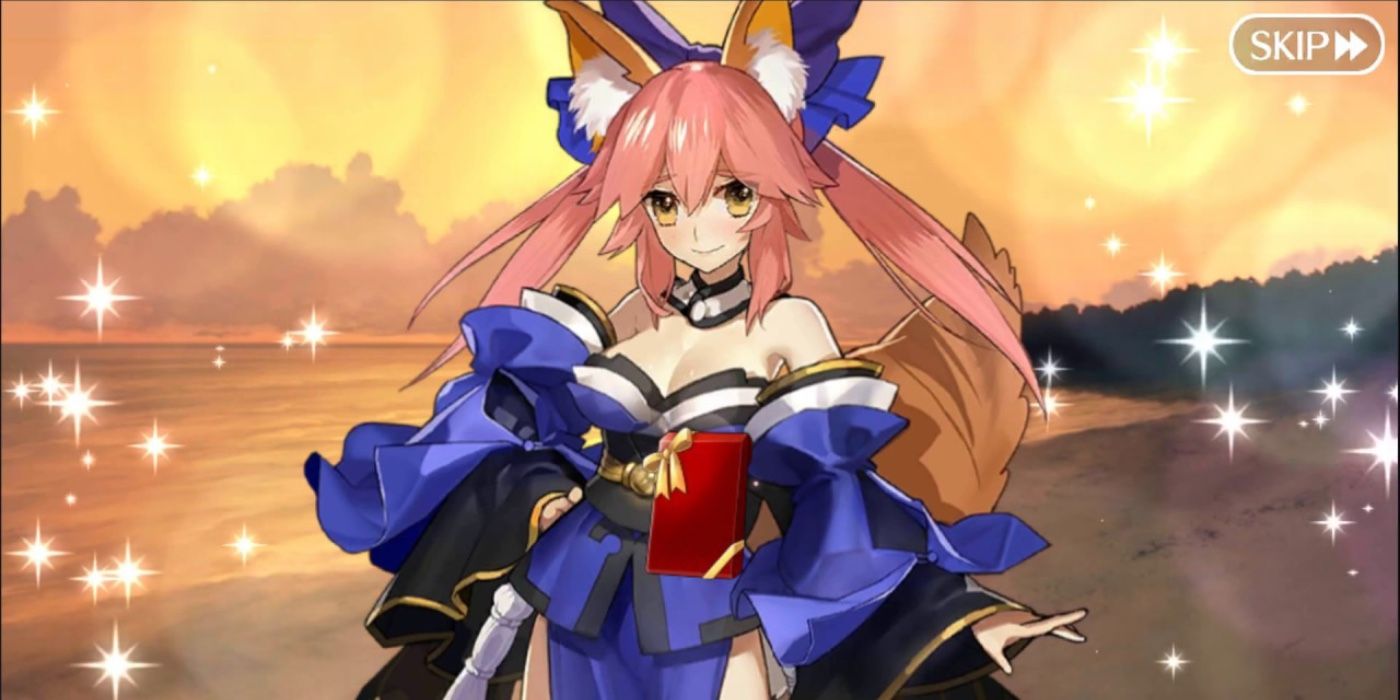 Tamamo-No-Mae getting a valentines day present.