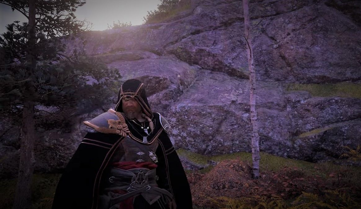 Assassins Creed Mentor Original Armor Cowl