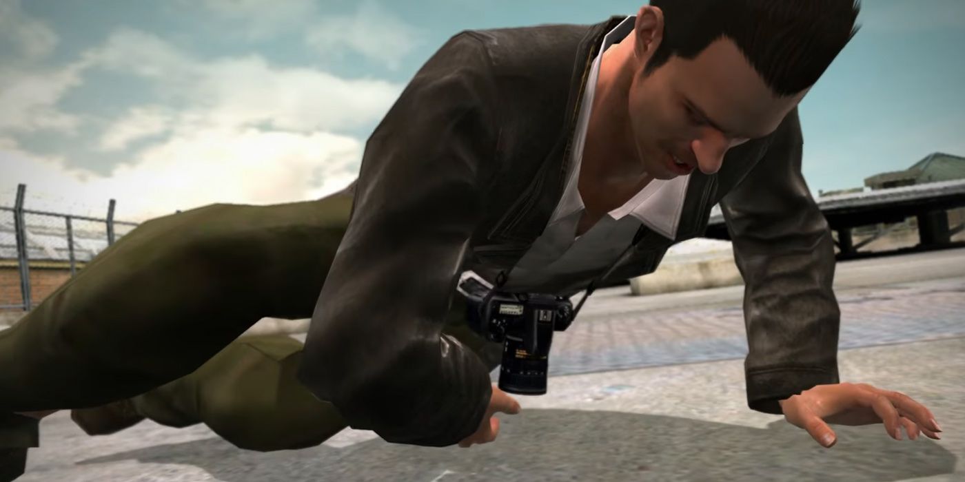 Dead Rising 1: Frank West Eating The Pavement After He Jumped Out Of The Helicopter