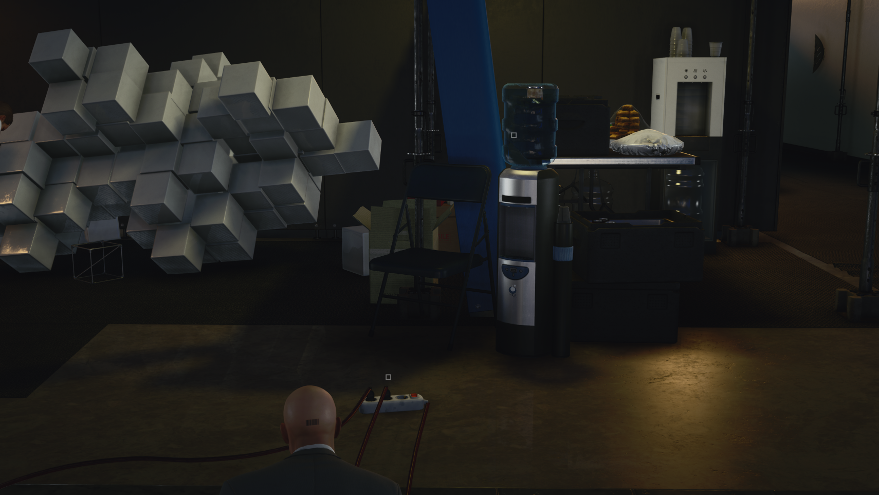 Hitman 3 Dubai Screwdriver Usage 1