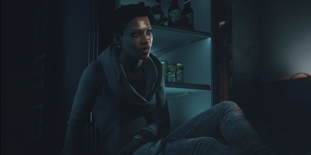 Hitman 3 Olivia After She's Been Shot In The Leg