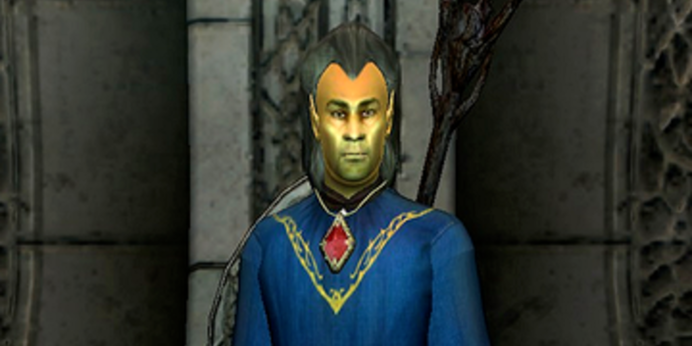 Mankar Camoran in front of his throne in Paradise in Oblivion, with the amulet of kings clearly around his neck.