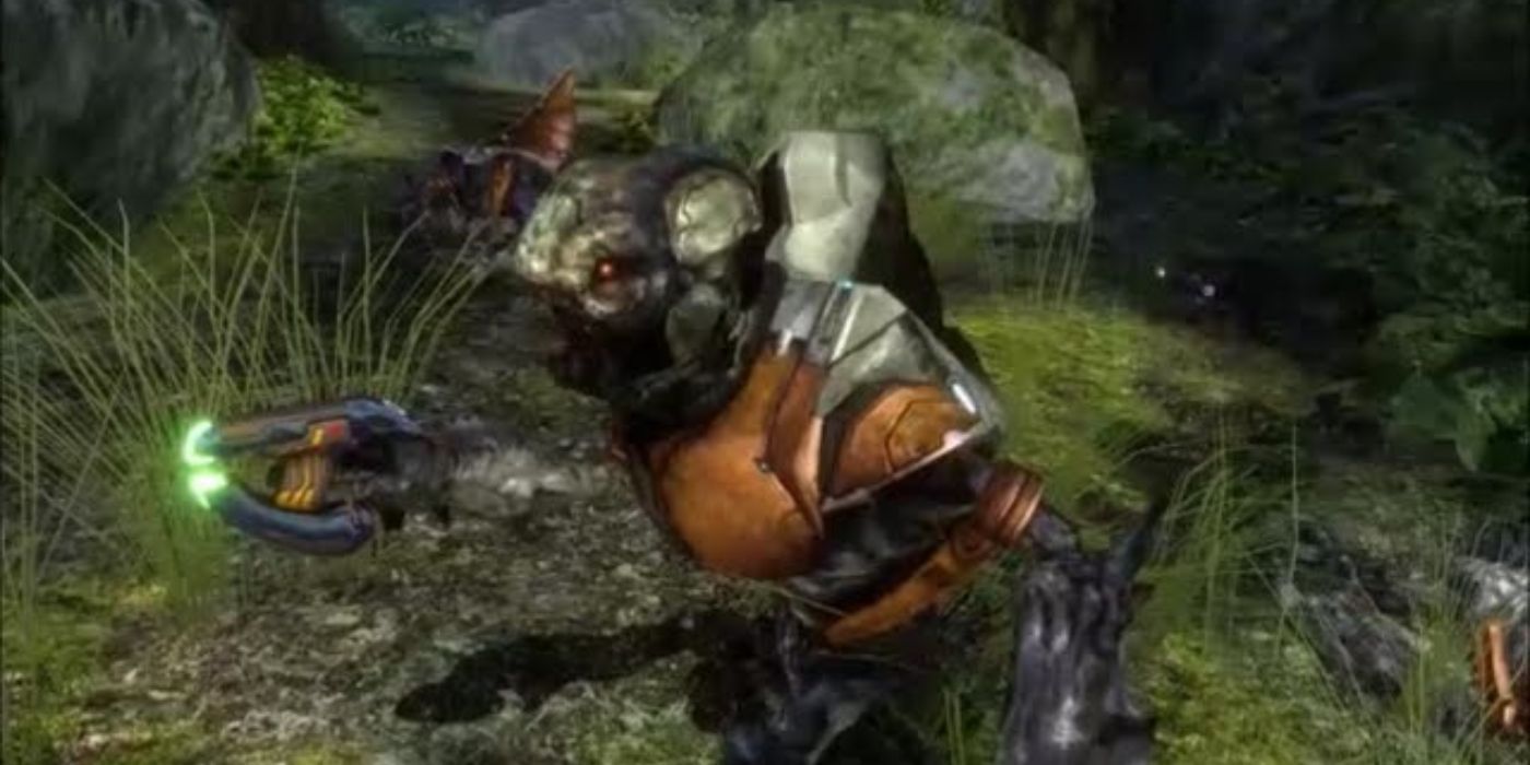 A grunt without its methane gas mask and tank in Halo 3