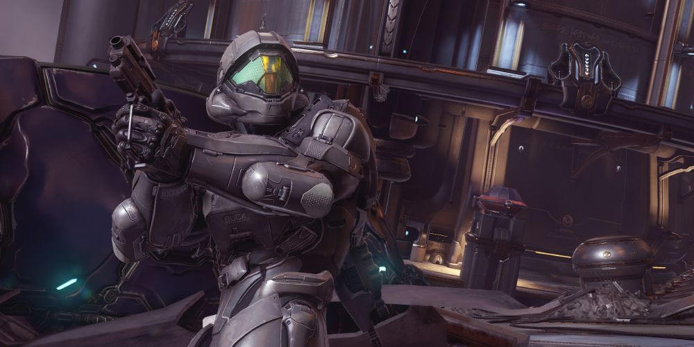 Spartan-IV Buck in combat on the Elite homeworld in Halo 5 Guardians.
