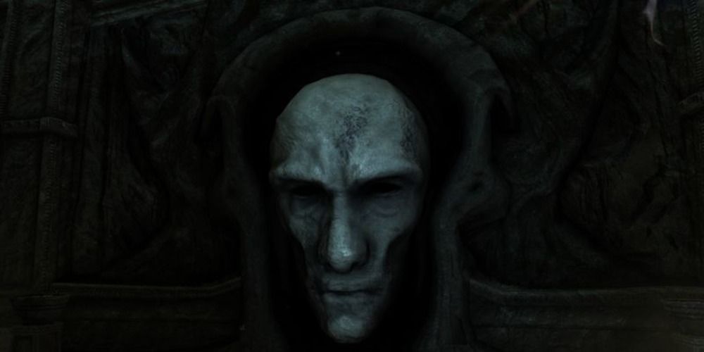 Reman Cyrodiil's bust in Sky Haven Temple in Skyrim