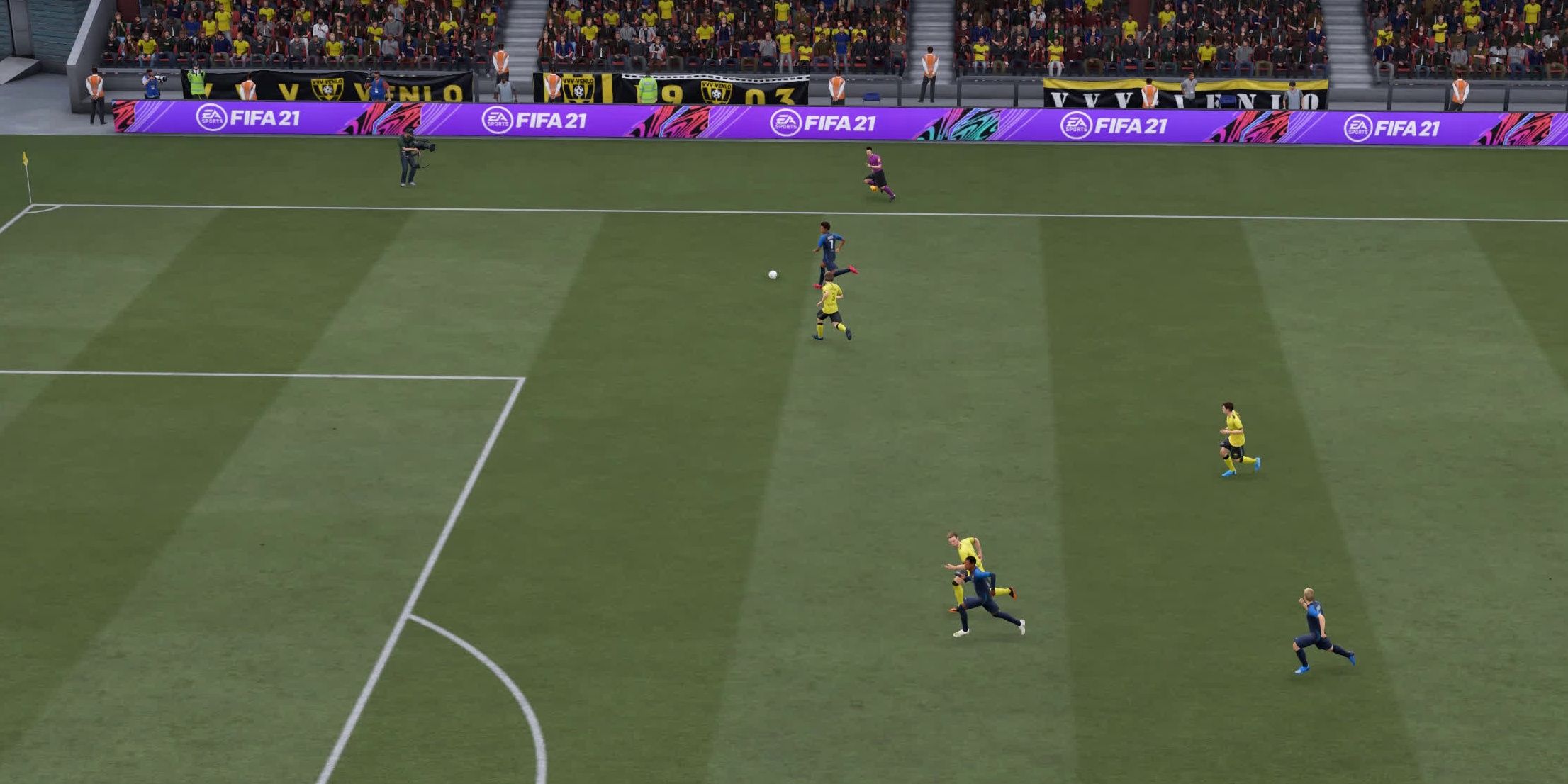 FIFA 21 Ultimate Team Team mate Contain