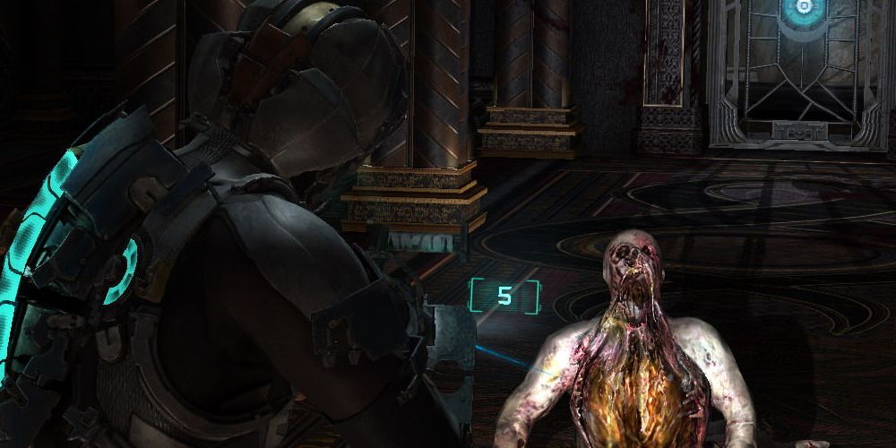 dead space aiming at zombie