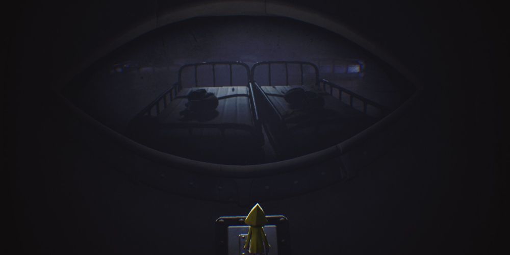 little nightmares six watching the eye camera showing rooms