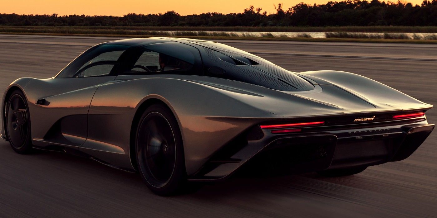 Forza Horizon 4 McLaren Speedtail zipping across street during sunset close up