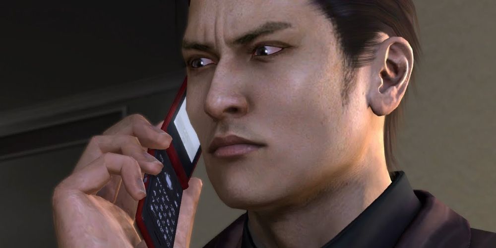 Yakuza 3 Yoshitaka Mine on Cell Phone