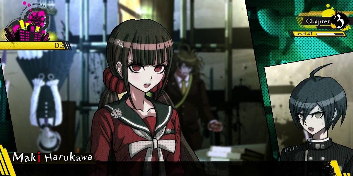 Maki talking to Shuichi. 