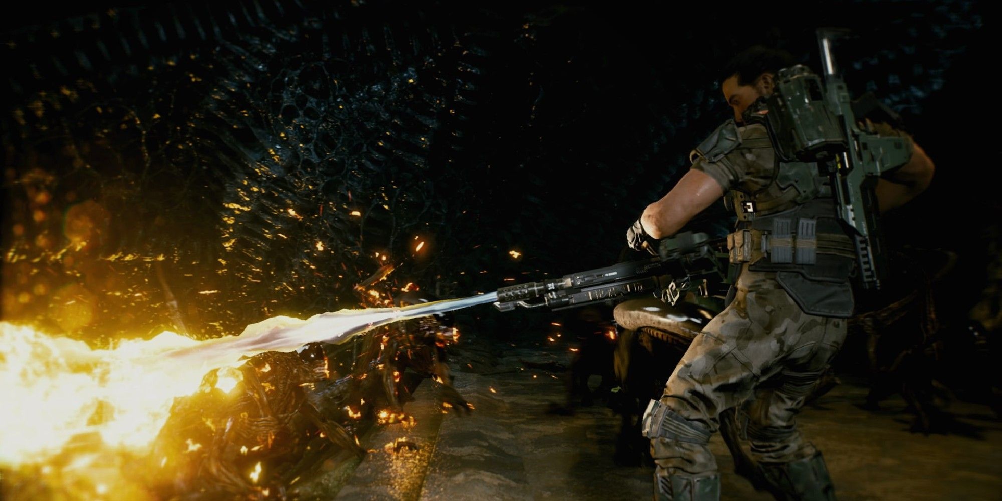 Aliens Fireteam Elite Using Flamethrower On Xenos