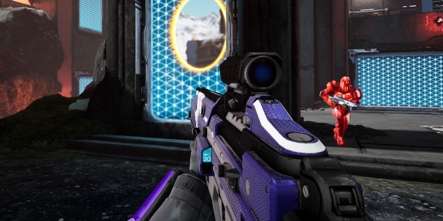 portal and red opponent in splitgate