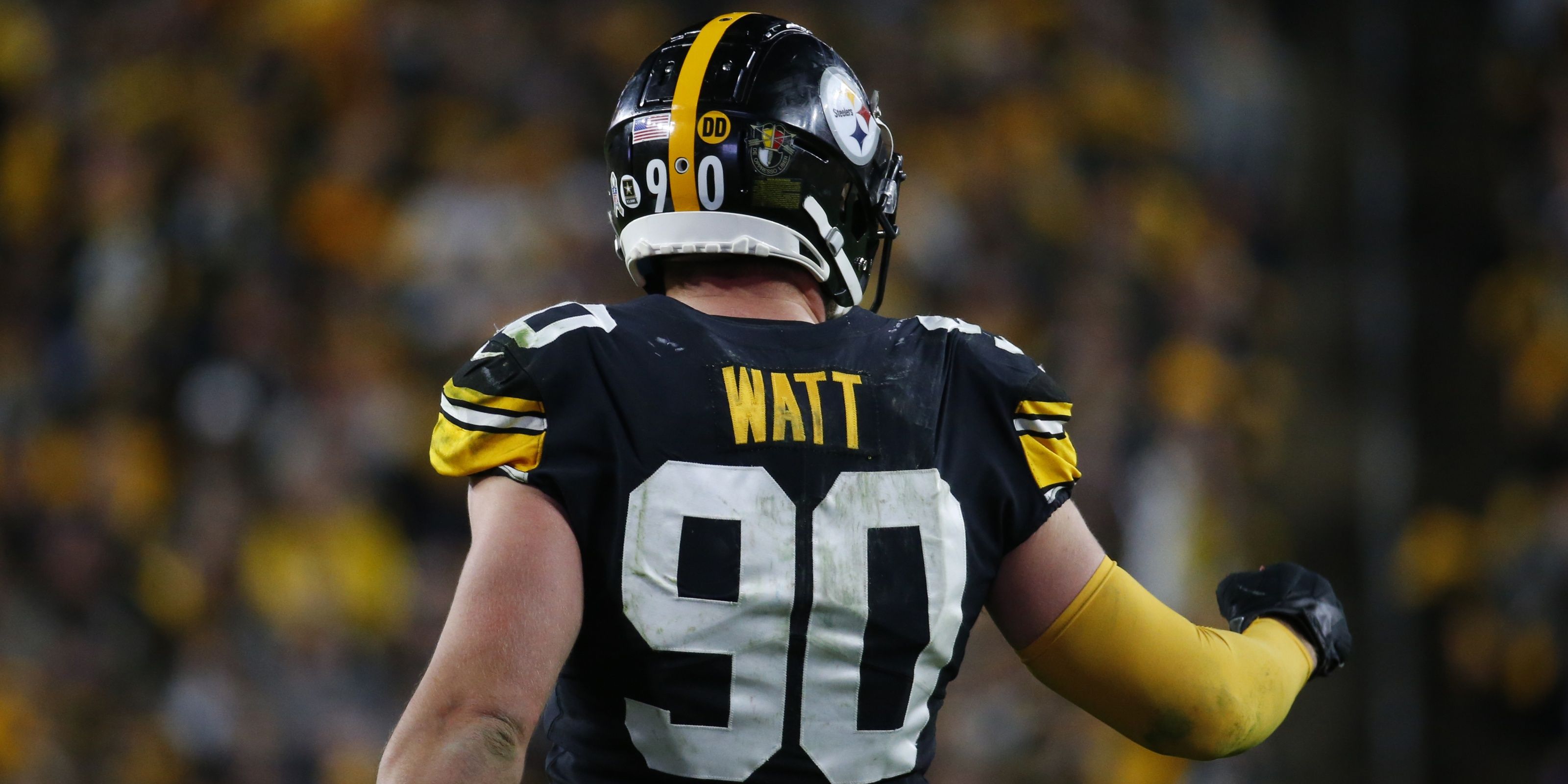 tj watt playing defense