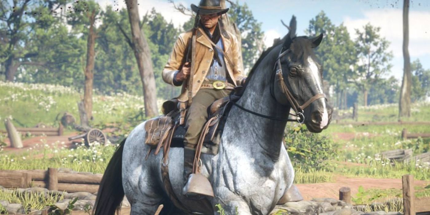 Arthur Morgan riding a horse in Red Dead Redemption