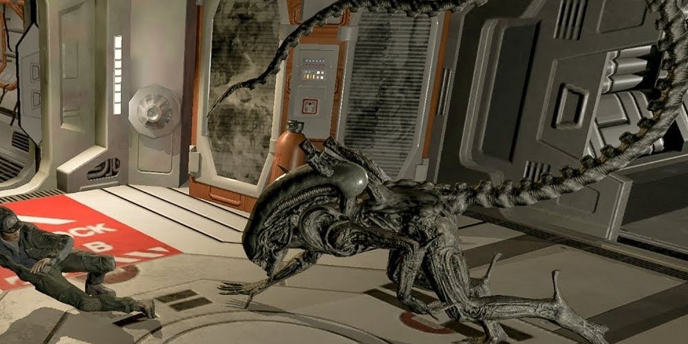A Screenshot Of The Xenomorph Attacking In Alien Blackout Gameplay 
