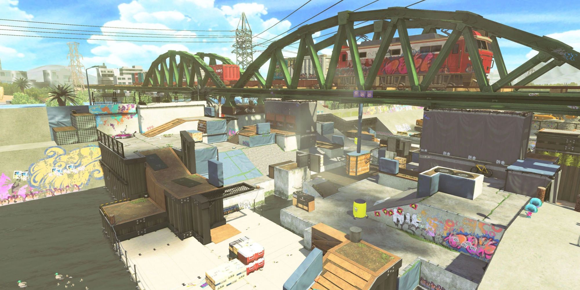 High view of the Snapper Canal map from Nintendo's 2017 game Splatoon 2, showing a train passing by