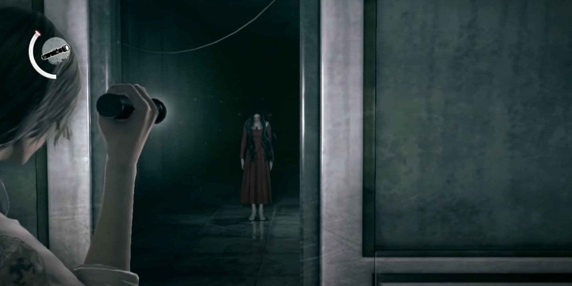 The Evil Within. Laura's ghost appearance through a door.