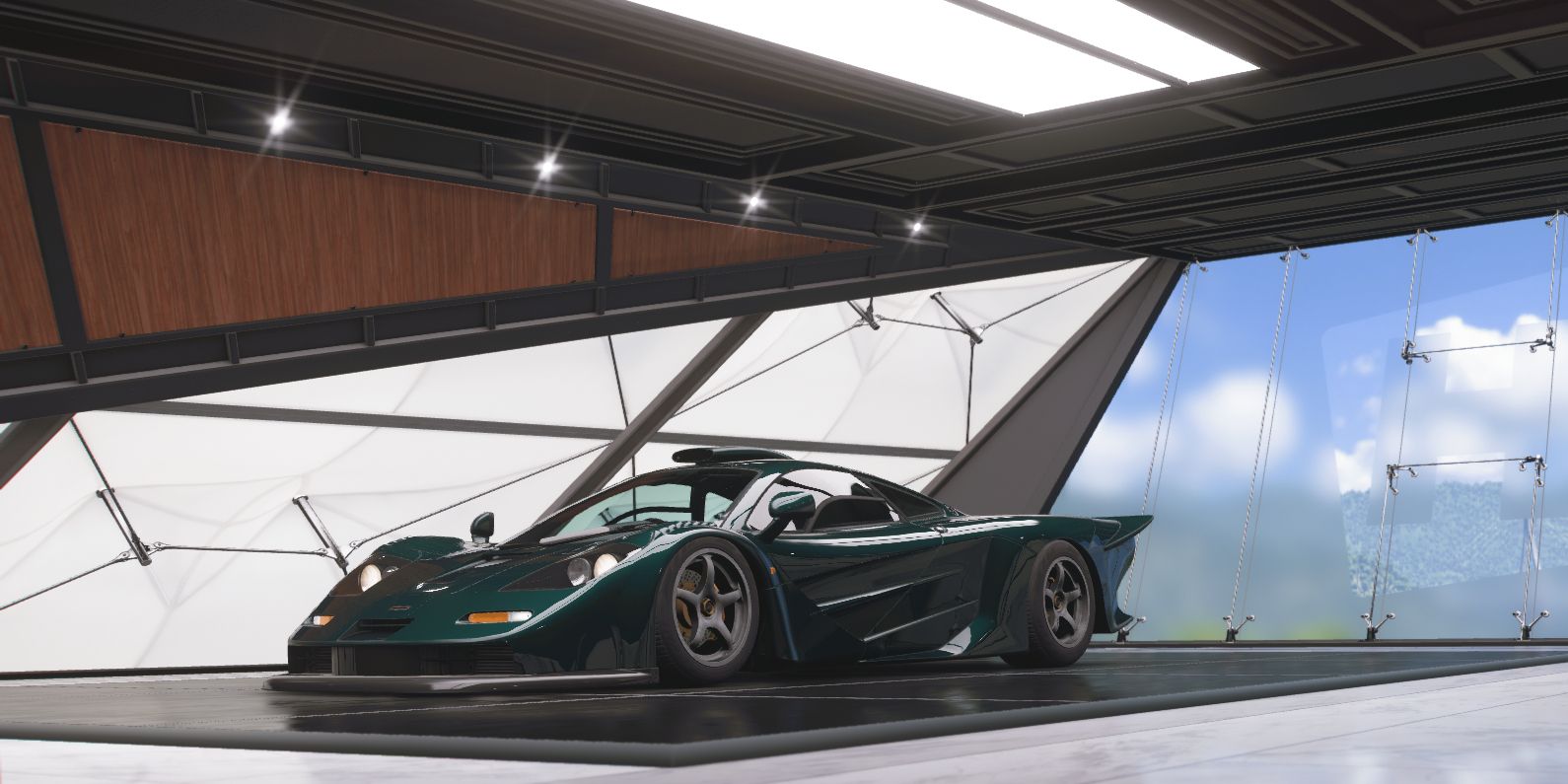 McLaren F1 GT in Forza Horizon 5 in-game garage screenshot