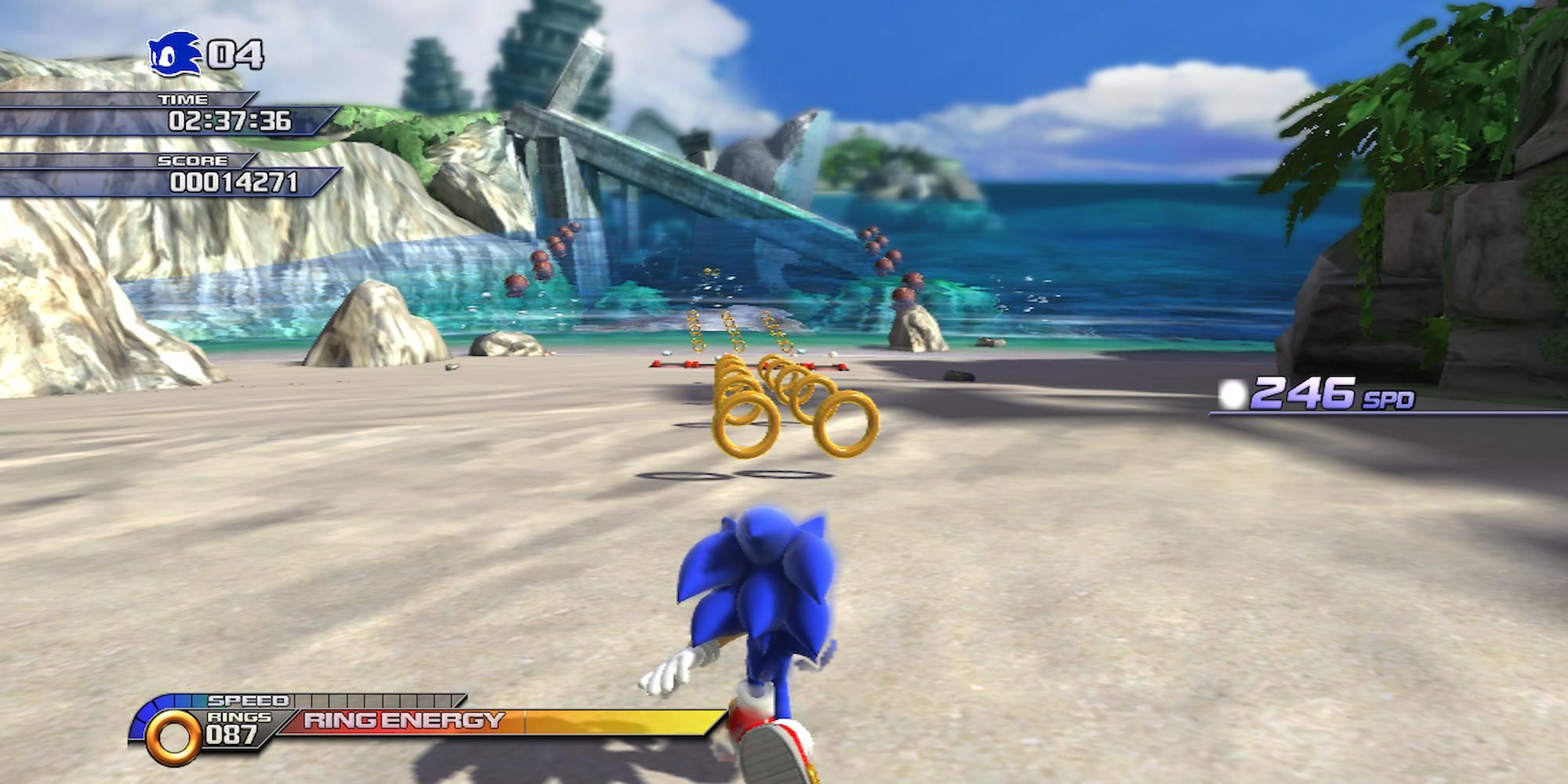 Sonic running on a beach in Jungle Joyride