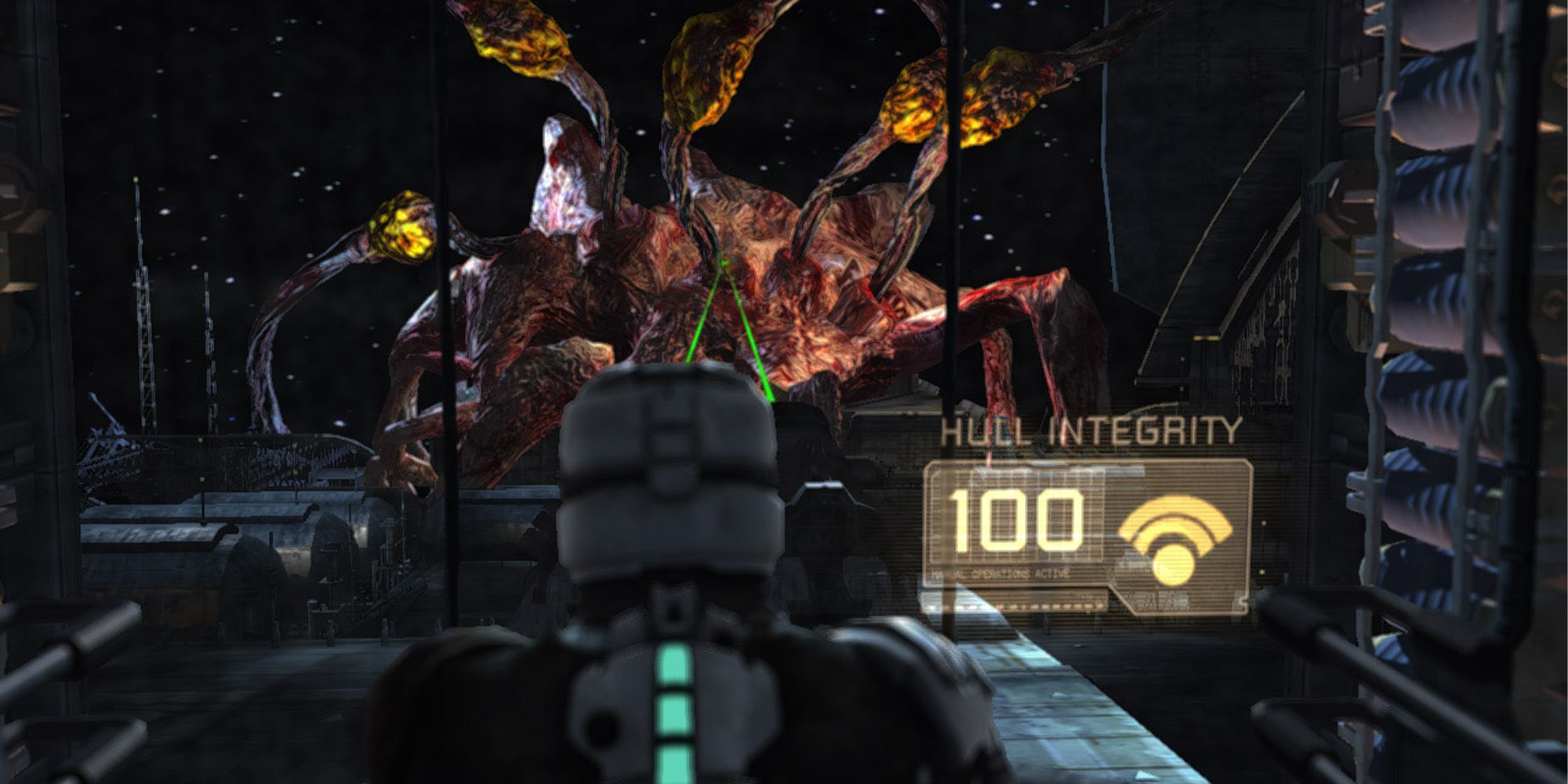 The Slug being attacked by Isaac Clarke in Dead Space