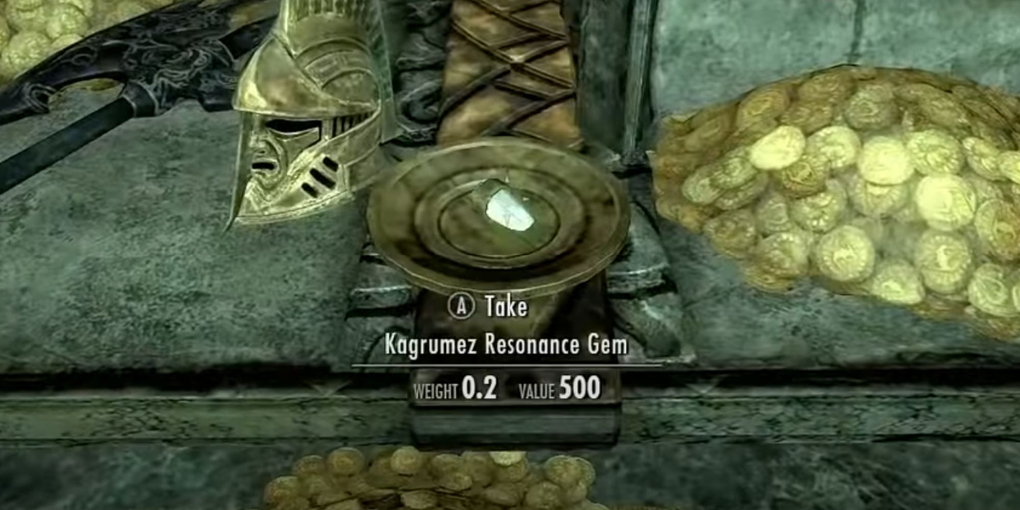 skyrim_kagrumez_resonance_gem_next_to_gold_pile_and_a_helmet