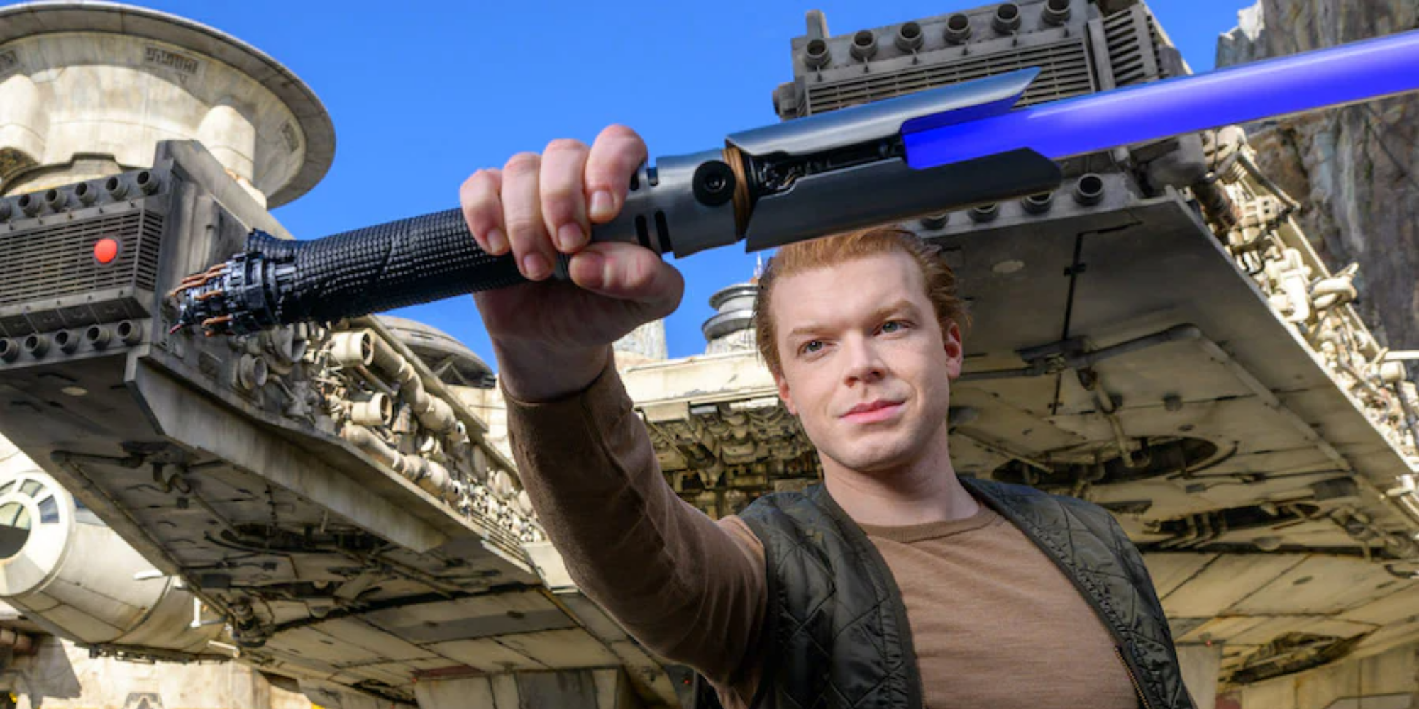 CalKestisLightsaber (1)