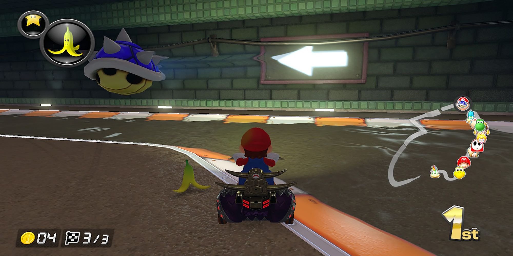 Mario gets targeted by a Blue Shell in a race at Piranha Plant Slide in Mario Kart 8 Deluxe.