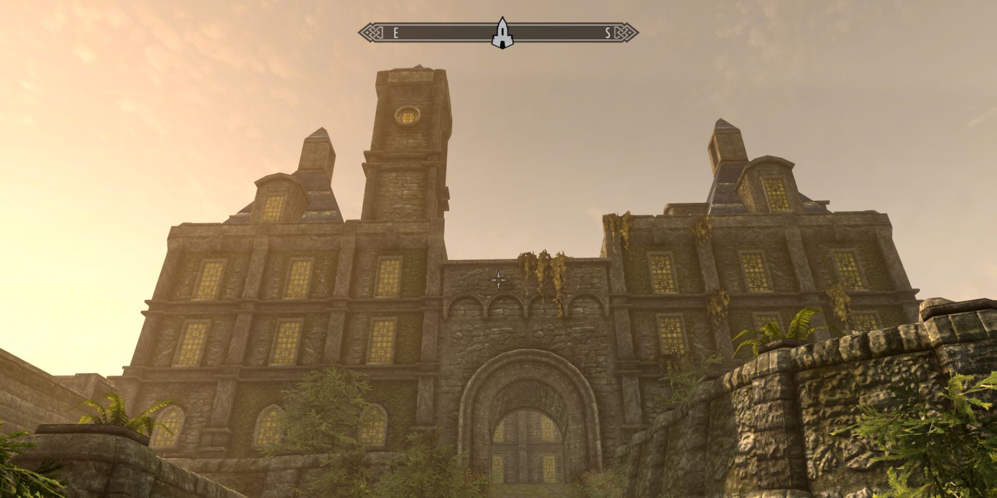 screenshot of blue placace in solitude in skyrim