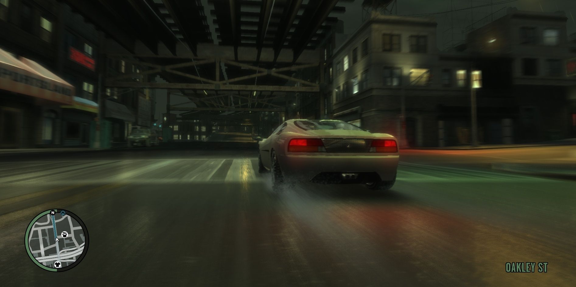 A car drives at night in GTA IV