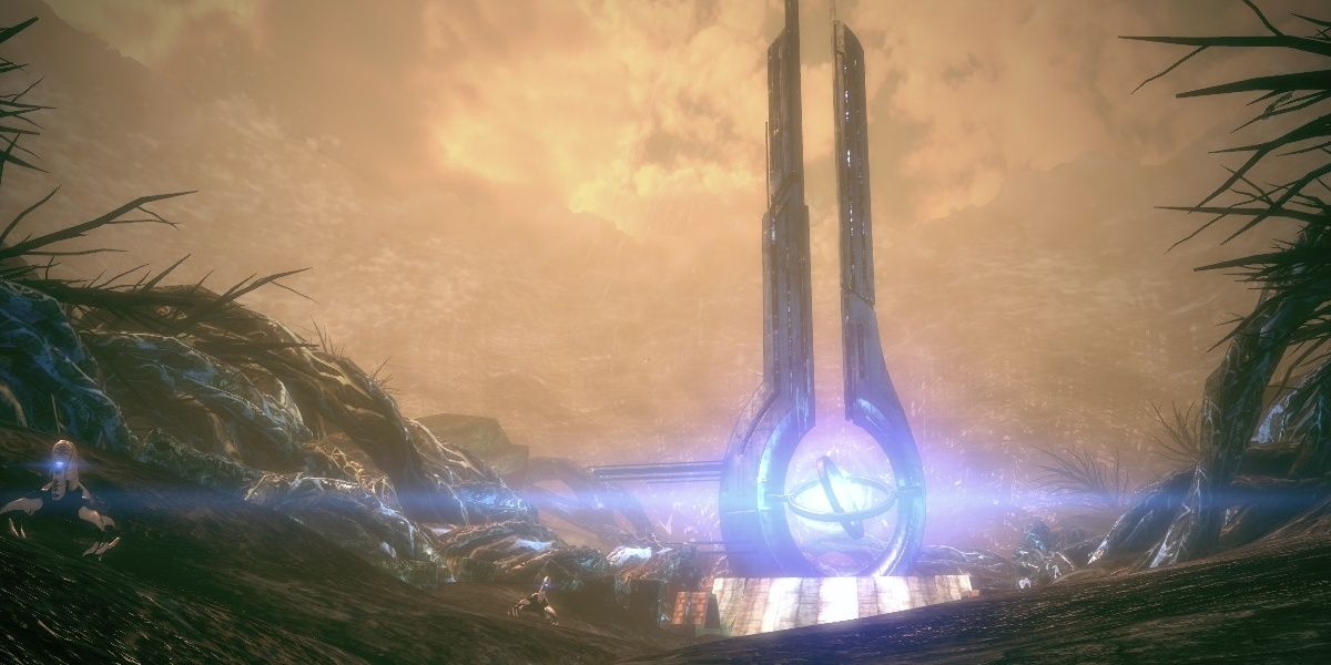 Mass Effect Ilos: The Conduit activates in a burst of light.