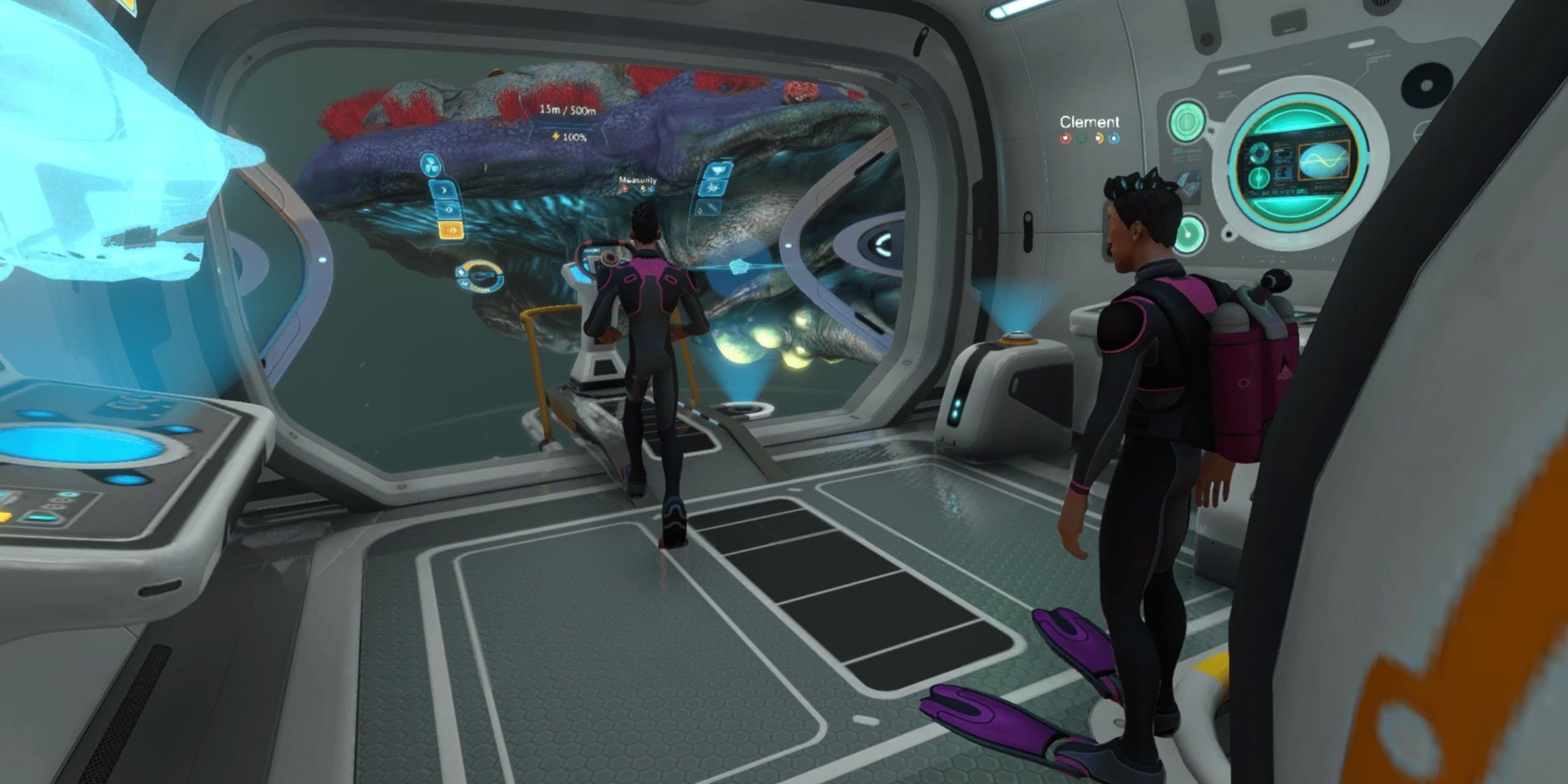 Subnautica Mod Multiplayer showing two players inside the Cyclops