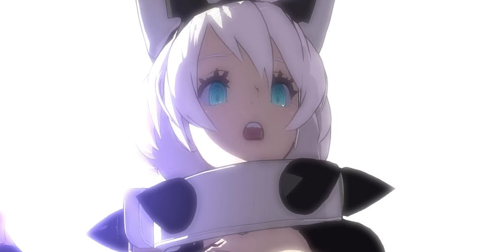 Elphelt Stands In Glowing Light