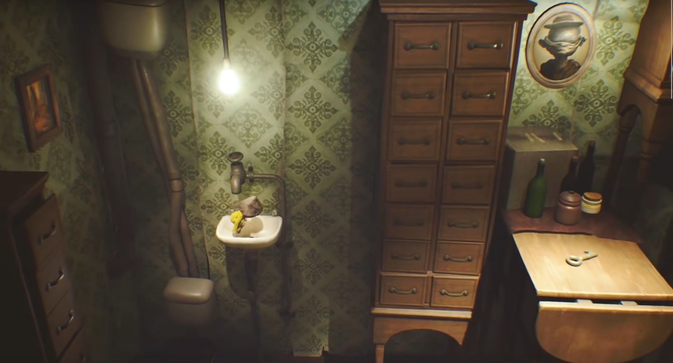 11 Jump Onto Toilet Pot