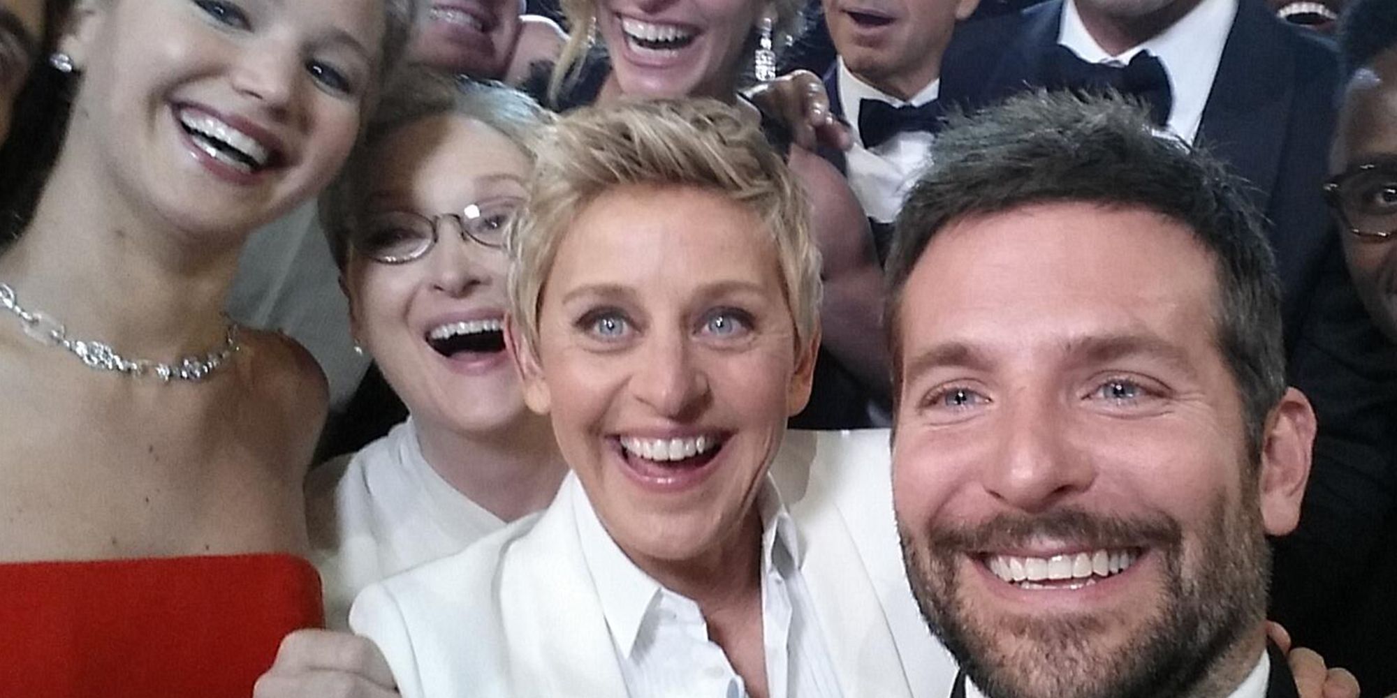 Ellen takes a selfie with all of her famous friends at the 2014 Oscars.