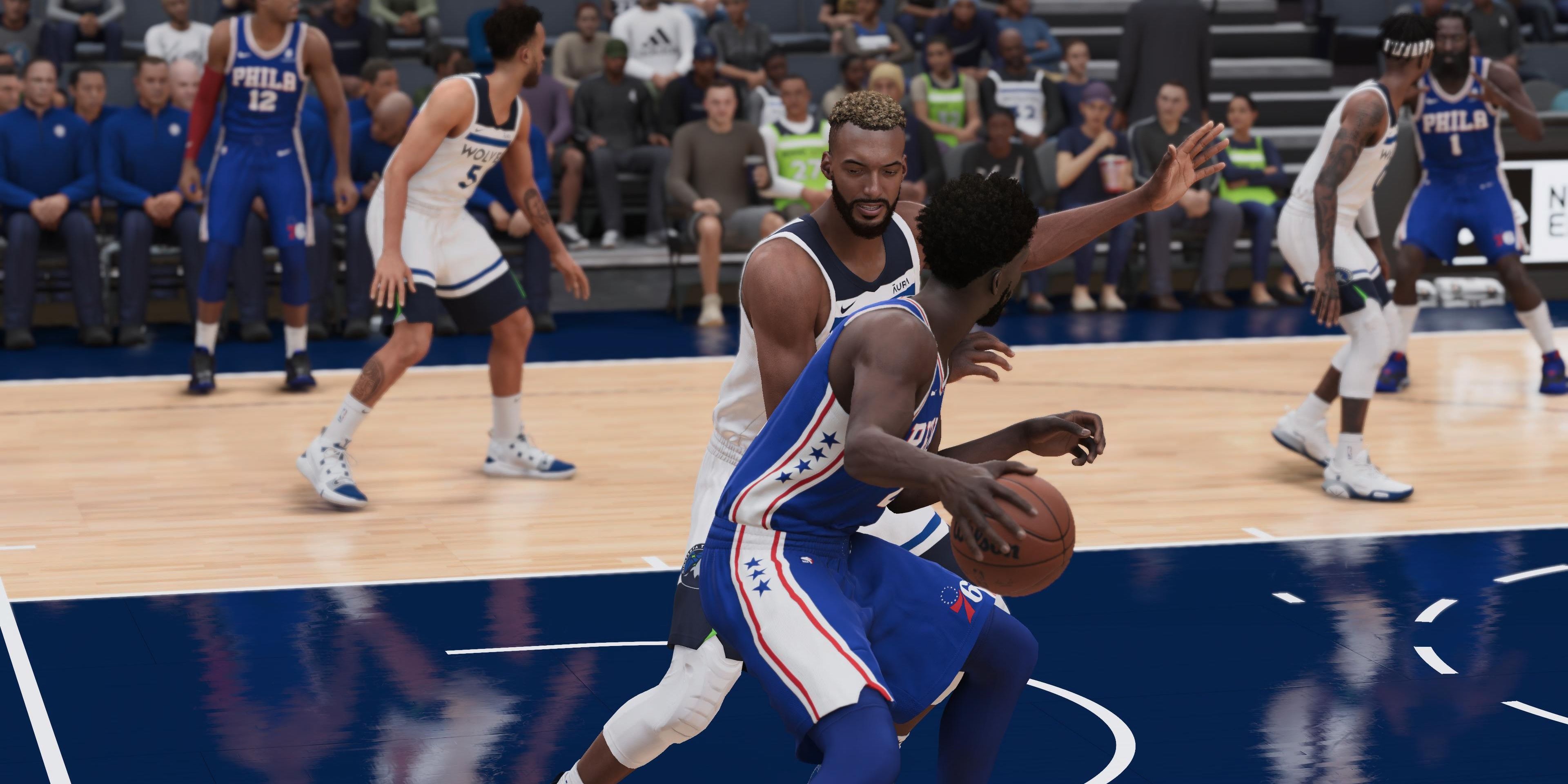 rudy gobert defending the post