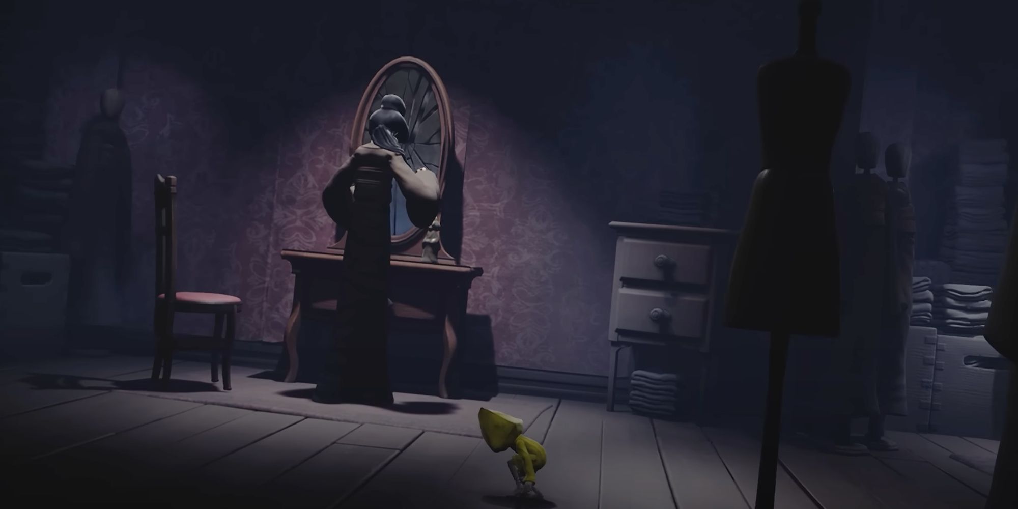 little nightmares the lady brushing hair in broken mirror while six sneaks by